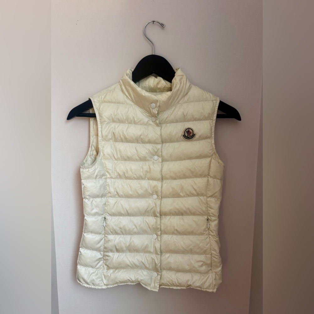 Moncler Girl’s Ivory Quilted Vest Size 12